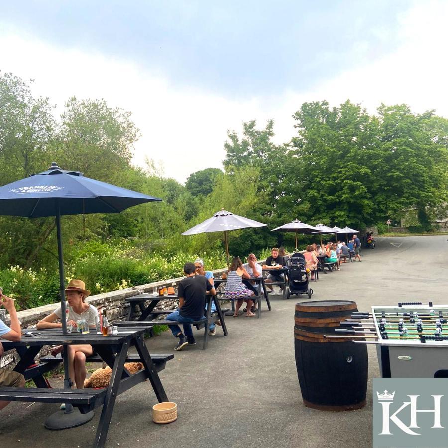 Kings Head - Riverside, Ravenstonedale Exterior photo
